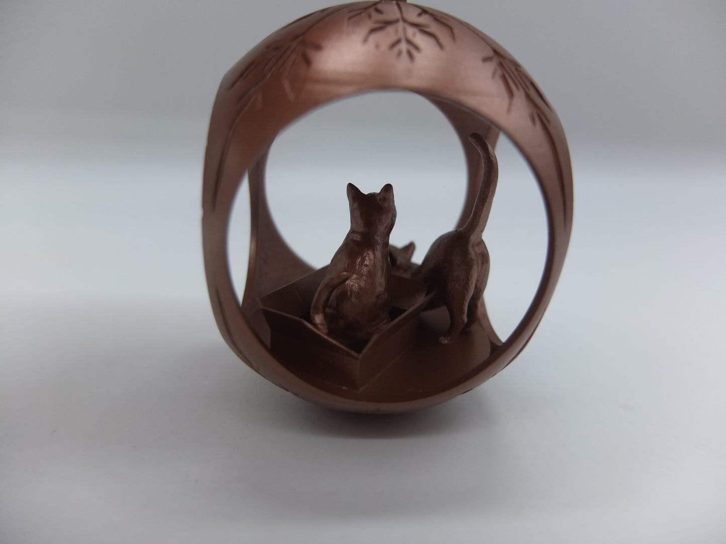 Christbaumkugel Katze Karton beschädigt SALE