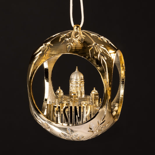 Christmas tree bauble railway shine