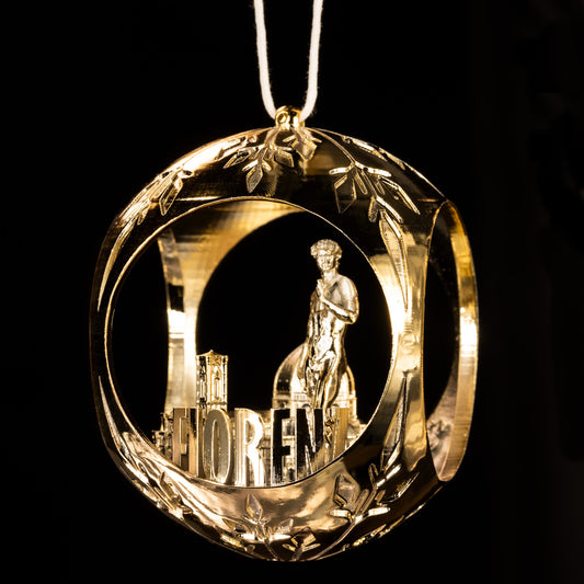 Christmas tree bauble railway shine