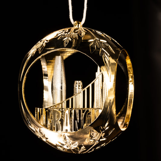 Christmas tree bauble railway shine