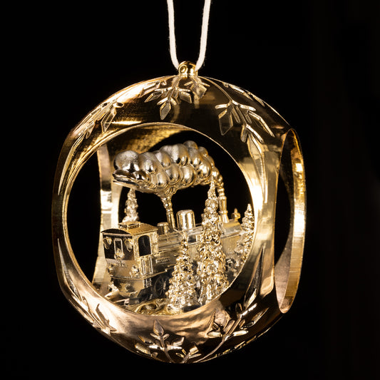 Christmas tree bauble railway shine