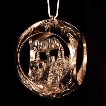 Christmas tree bauble railway shine