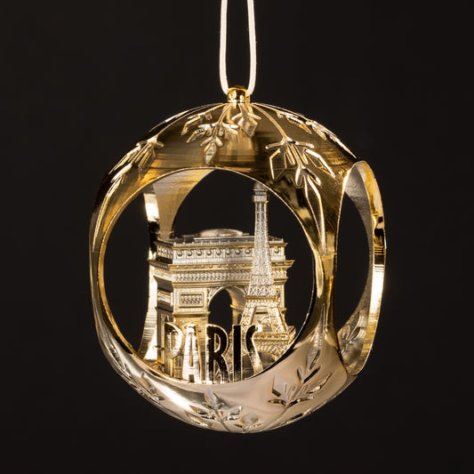 Christmas tree bauble railway shine